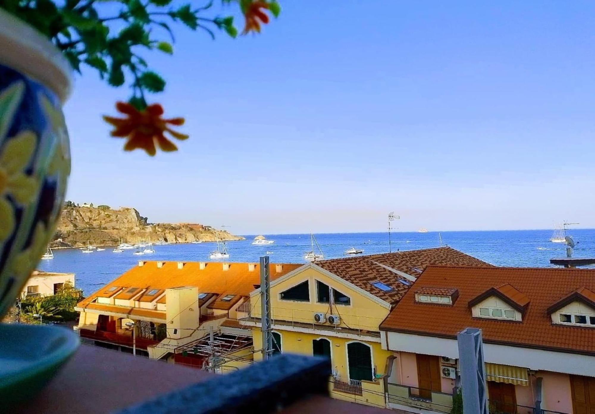 Hotel Pensione Cundari Taormina Exteriör bild
